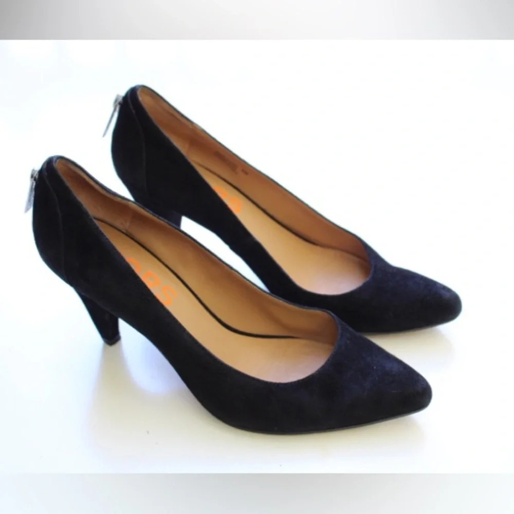 Michael Kors pumps